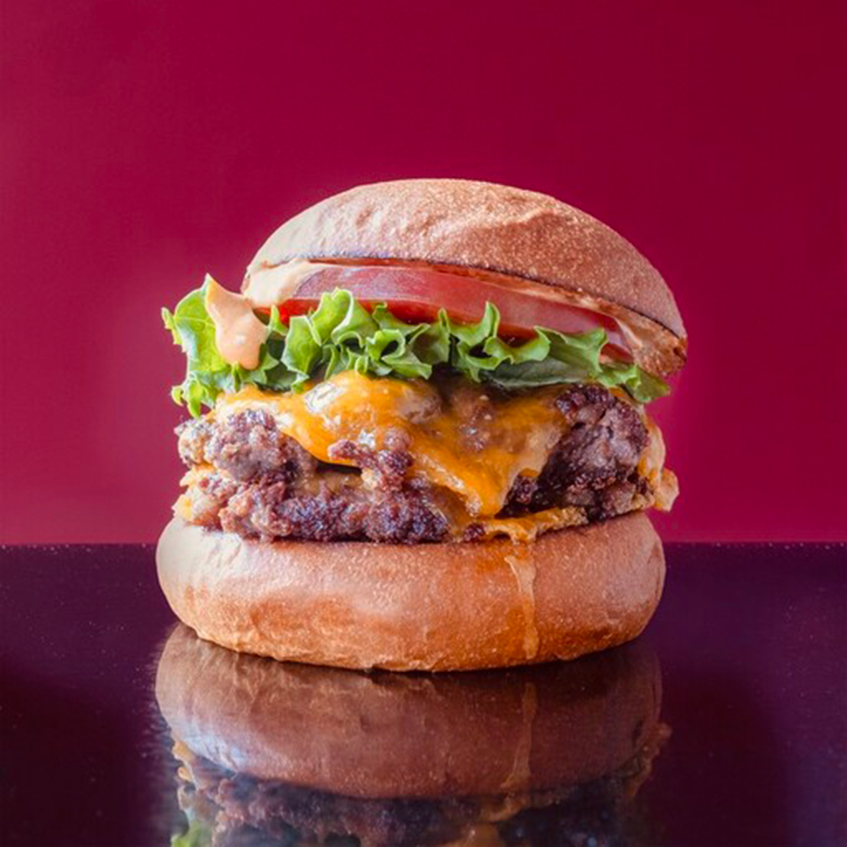 HENRY'S BURGER x MFC STORE