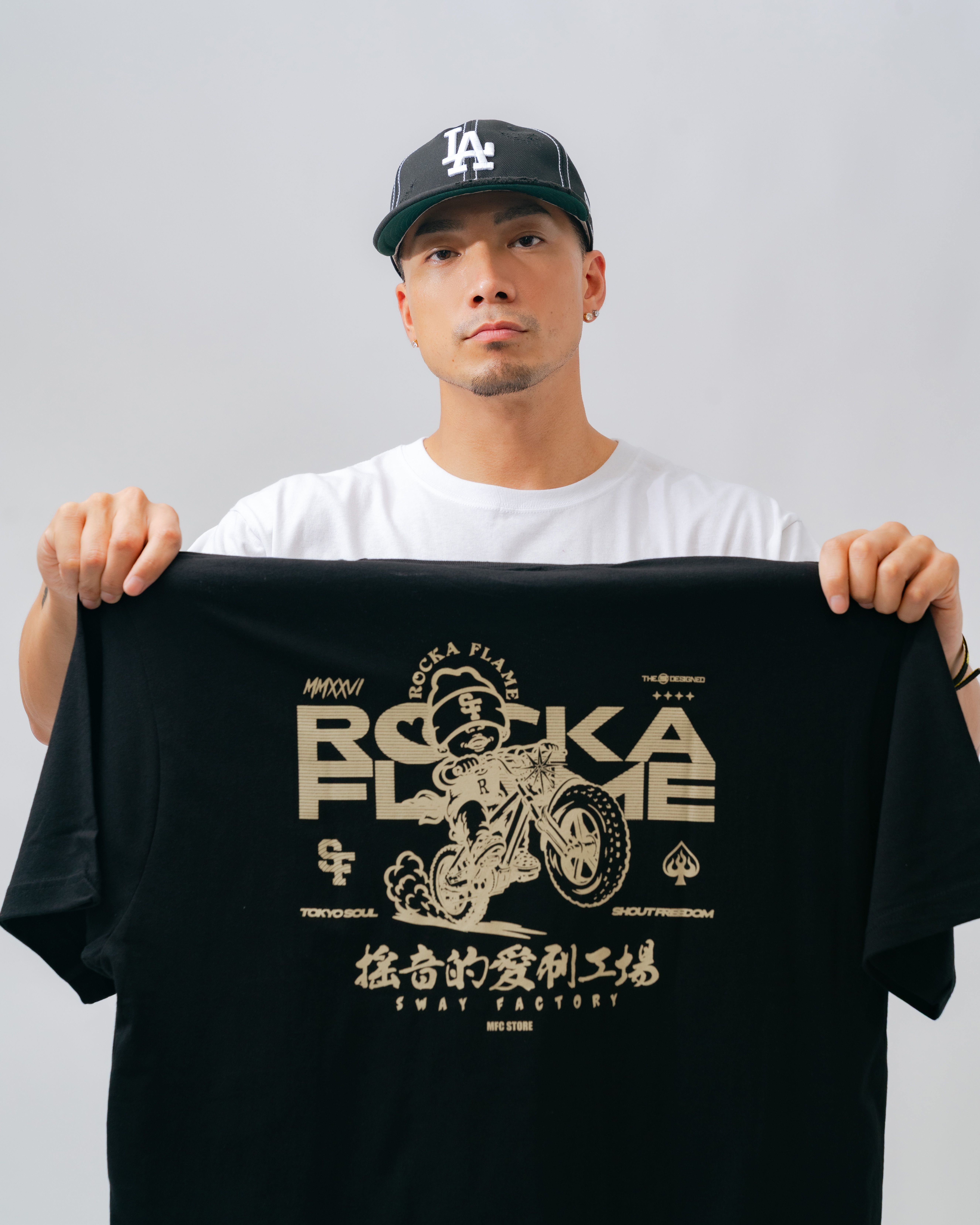 ブラック 着用イメージ1