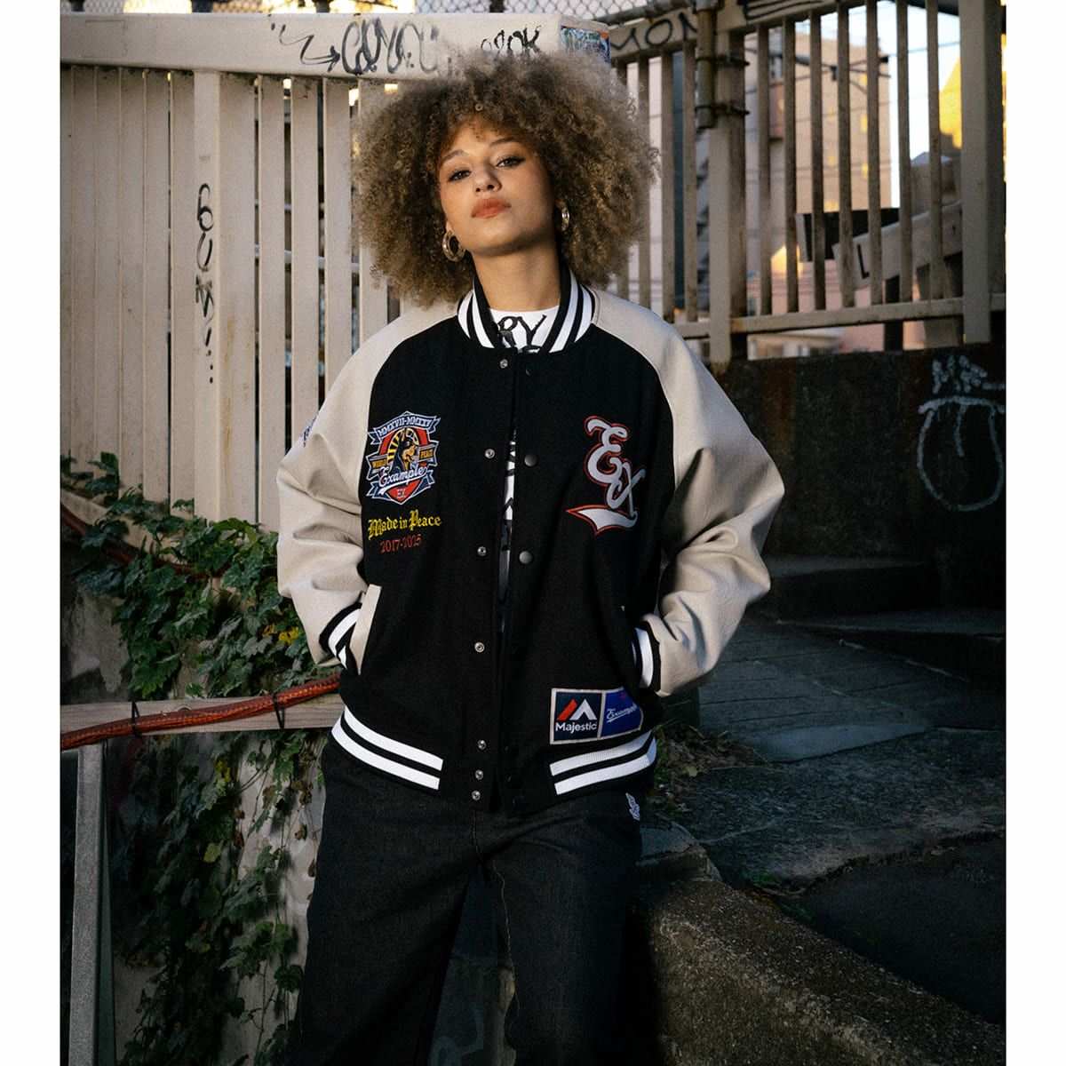 Majestic製黒いスタジャン MAJESTIC x EXAMPLE VARSITY JACKET | MFC STORE OFFICIAL ONLINESTORE