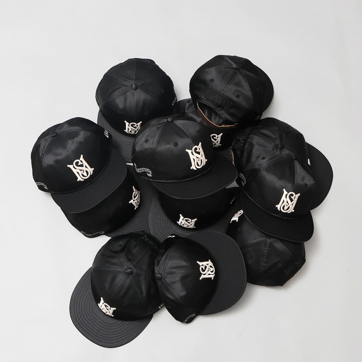NEW ERA x MFC STORE ORIGINAL RETRO CROWN 9FIFTY SATIN MS LOGO CAP
