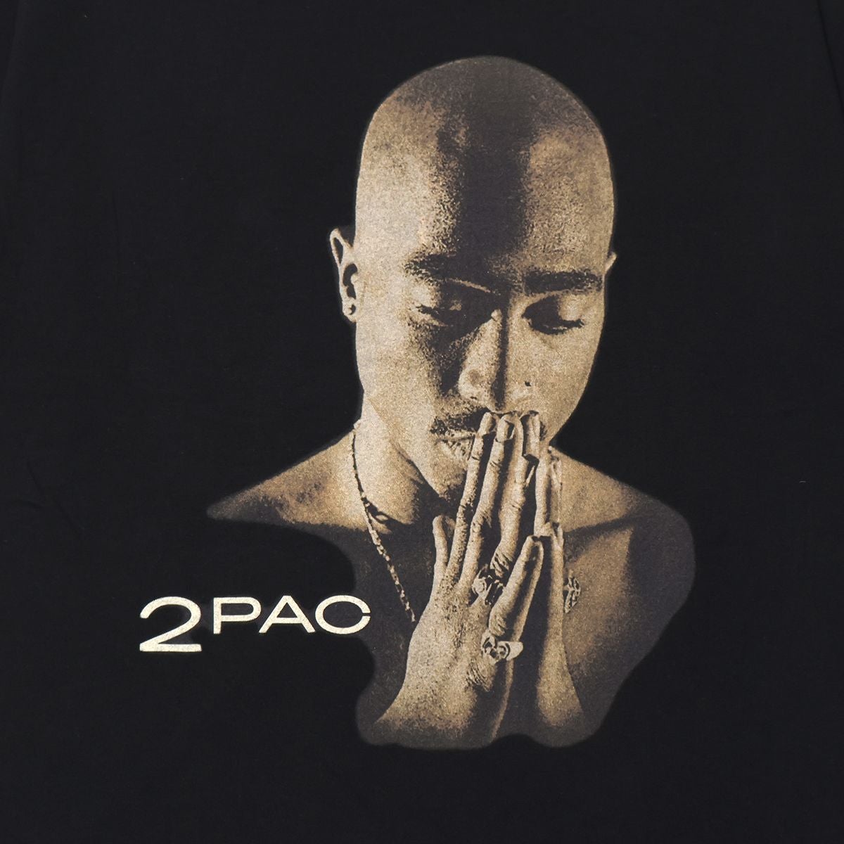U/MUSIC TUPAC ALL EYEZ ON ME TRACK LIST S/S TEE / UM-A26-0000-042