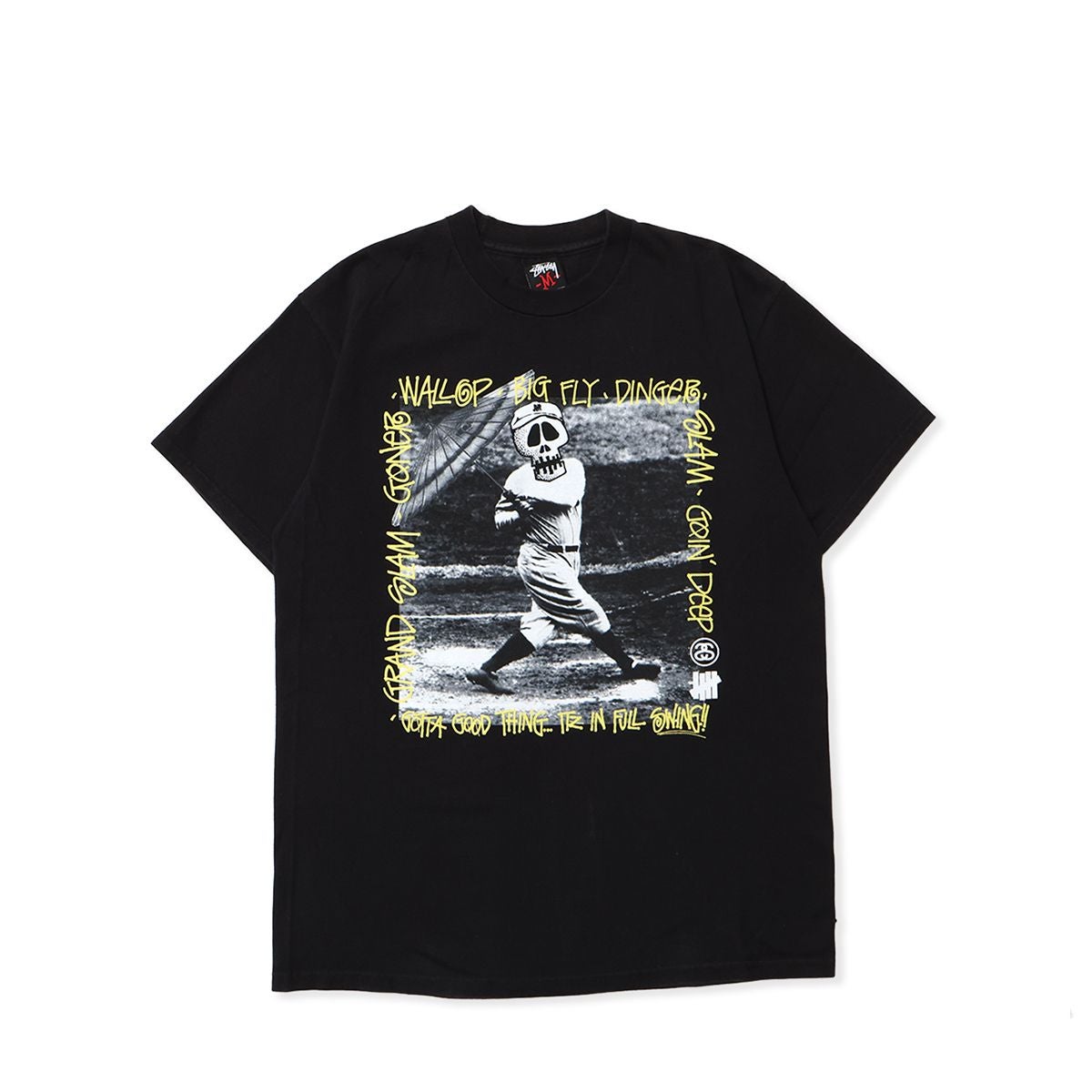 STUSSY 25th記念限定 CUSTOMADE NEW ERA 新品未着用 Stussy Black&Red-Tag UNDEFEATED Photo TEE BLACK / STS2527 | MFC