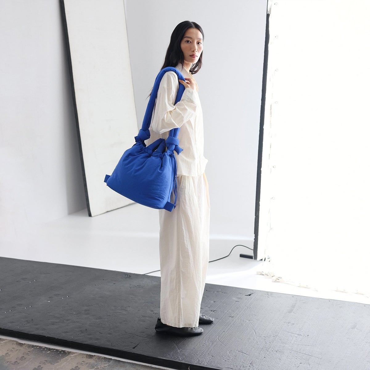 ÖLEND Ona Soft Bag | Cobalt Blue / 1127010001073 【26AW